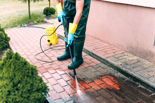 Best Sidewalk Pressure Washing  in Grove City, FL