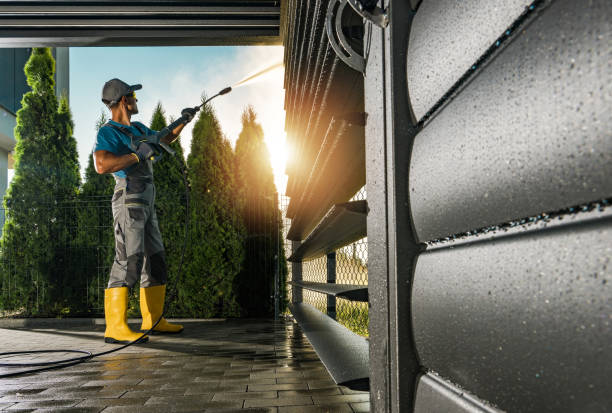 Best Residential Pressure Washing Services  in Grove City, FL