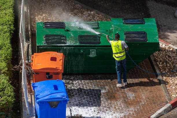 Best Pressure Washing Driveway  in Grove City, FL